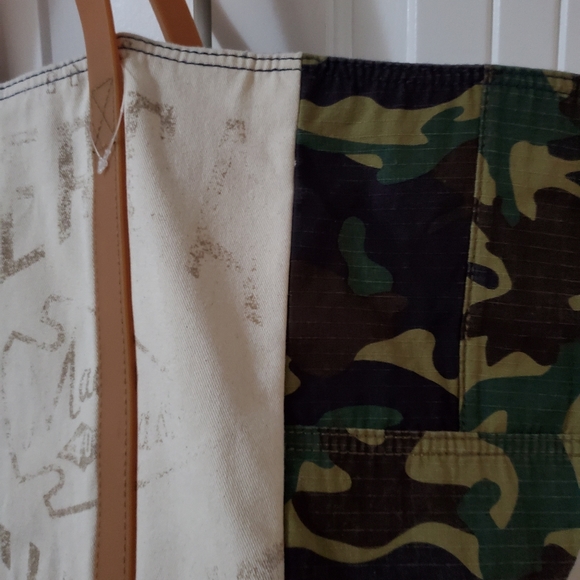 American Eagle Canvass Tote Large - Picture 4 of 6